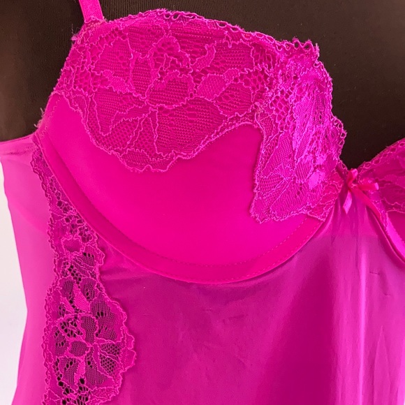 💕HP💕Victoria’s Secret slip bra size 34B - Picture 2 of 16